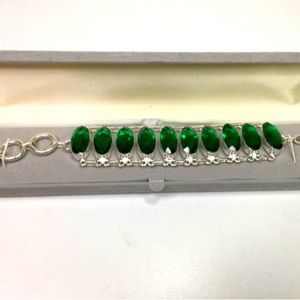 Fabulous Brand New 925 / Sterling Silver Bracelet With Oval Chrome Diopside